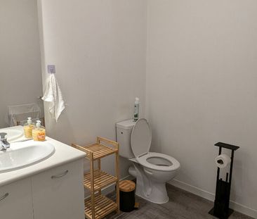 Location Appartement 2 pièces 45m² - Photo 3