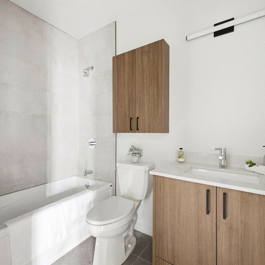 For Lease - 56 Bayswater Avenue Unit# 401, West Centre Town, Ontario - Photo 1