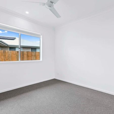 BRAND NEW HOME IN BURRUM HEADS - Photo 3