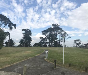 CLENDON PARK, 3 BEDROOMS - Photo 2