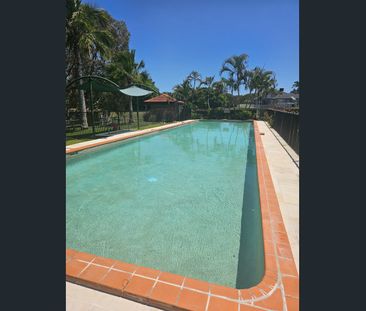 152 Palm Meadows Drive, Carrara, Qld 4211 - Photo 3