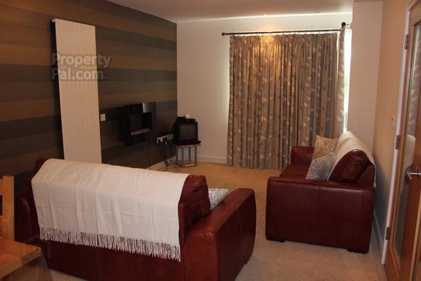 STUDENT LET 2026/27, 20 Old Church Court, Portstewart, BT55 7RR - Photo 1