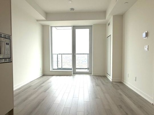 For Lease - 3071 Trafalgar Road Unit# 1007, Oakville, Ontario - Photo 1