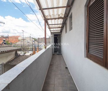 Sobrado com 3 quartos e 217m² para alugar em Vila Camilópolis, Sant... - Foto 5