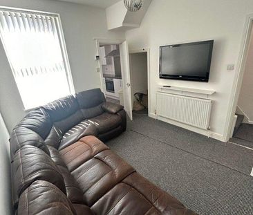 4 bedroom house share to rent - Photo 1