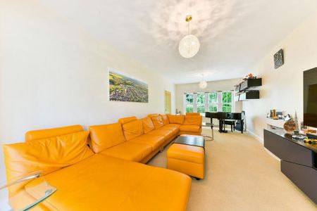 6 bedroom detached house to rent - Photo 4