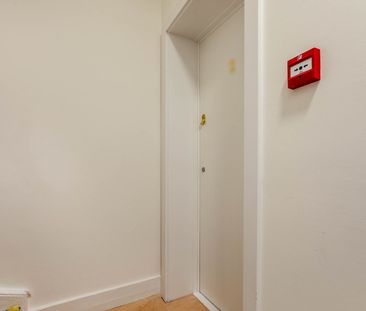 Studio Flat, Kingsland Road, E2 - Photo 1