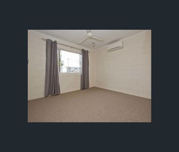 1/9 Hall Street, Kirwan, Qld 4817 - Photo 1