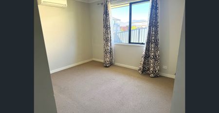 Family Haven in Clyde North: Spacious 4-Bedroom Home Near Top Schools!! - Photo 5