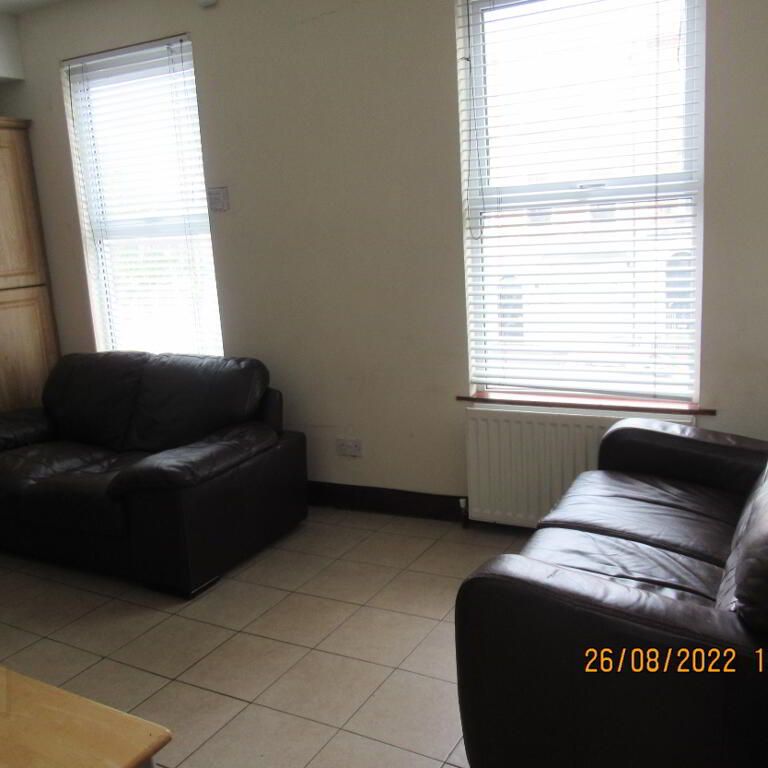 Unit 2, 120 University Street, Belfast, BT7 1HH - Photo 1