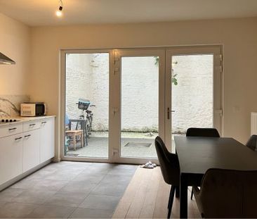 Modern duplex appartement met 2 slaapkamers en ruime koer - Foto 6