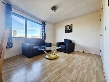 2 bedroom apartment to rent - Photo 4