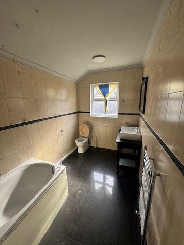 2 bedroom property to rent - Photo 5