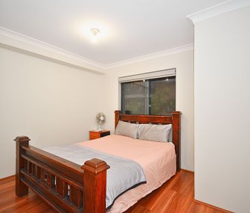 2 Bedroom Spacious Unit!! - Photo 1