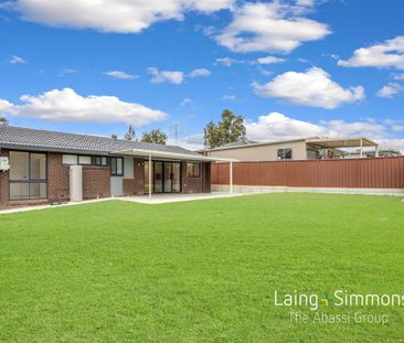 Modern Family Home Offering Space, Style and Convenience! - Photo 3