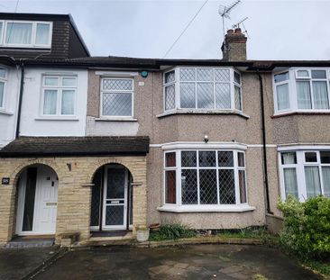 3 bedroom terraced house to rent - Photo 1