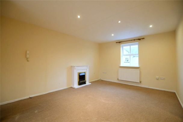 2 Bed Property To Rent - Photo 1