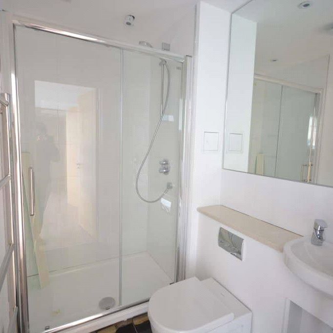 Jukes House, 85 East Street, Epsom, Surrey, KT17 1FA - Photo 1