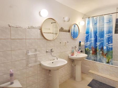 Pronájem bytu pokoj 25 m2 - Fotografie 4