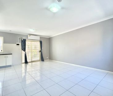 2/31 Livingstone Road, Lidcombe. - Photo 3