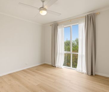 Fully Renovated Coastal Home - Photo 1