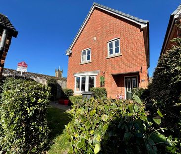 4 bedroom detached house to rent - Photo 2