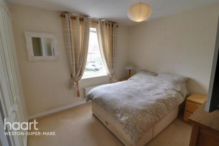 3 bedroom detached house to rent - Photo 4