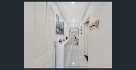 Walking Distance to Train — Modern 4-Bed Home in Tarneit - Photo 4