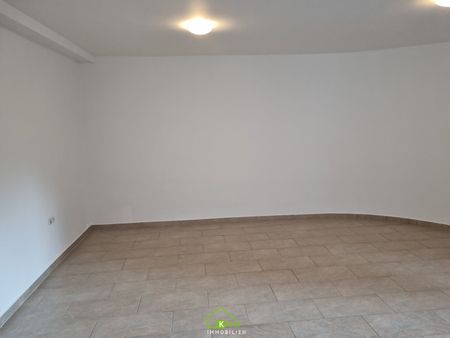 Sanierte Singlewohnung im Zentrum von Furth - Foto 2