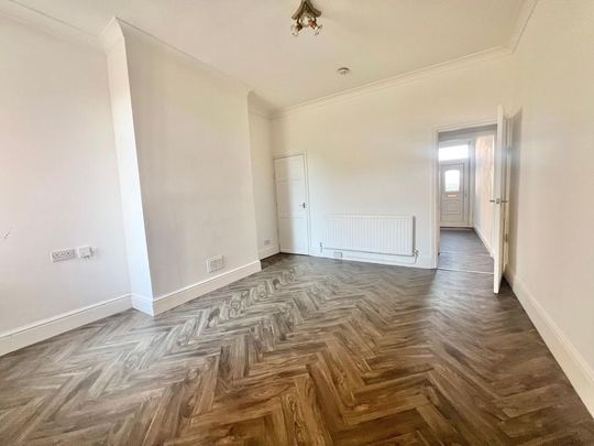 2 bedroom semi-detached house to rent - Photo 1