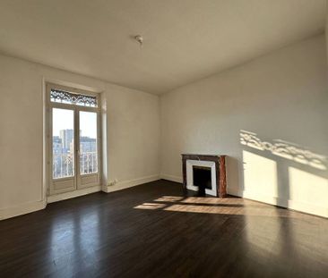 Location Appartement 2 pièces 51m² GRENOBLE 38000 - Photo 1