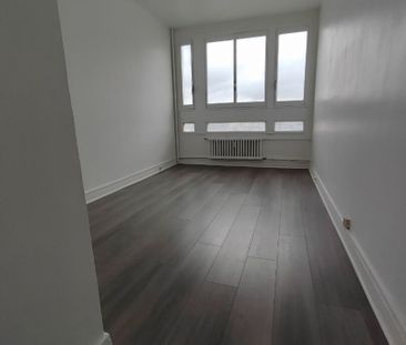 Location appartement 3 pièces, 65.95m², Paris 19 - Photo 2