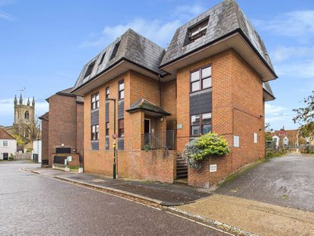 Station Road, Hampton, TW12 - Photo 5