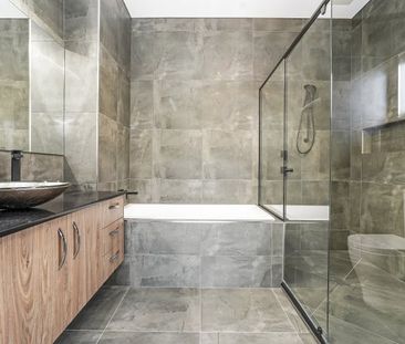 STUNNING ON SUNDEW! - Photo 5