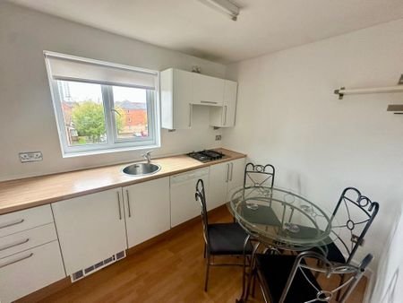 1 bedroom flat to rent - Photo 4
