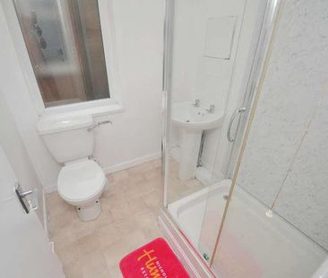 Standish Road, Fallowfield, Manchester, M14 - Photo 3