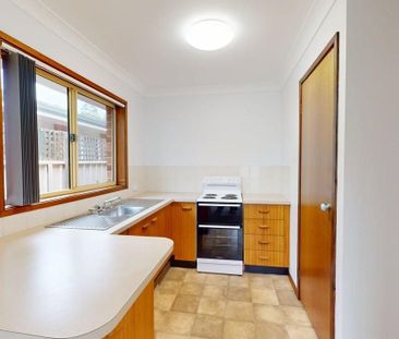 7 Eino Place, Eleebana NSW 2282 - Photo 6