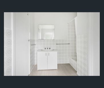 Quiet Environment! - Photo 3