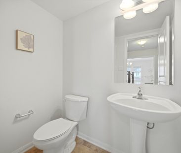 For Lease - 246 Mortimer Crescent, Milton, Ontario - Photo 4