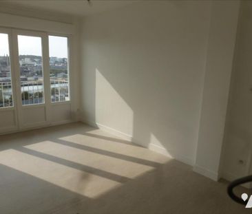 Résidence du Bourg Baudouin Appartement de Type 3 au 3ème étage - Photo 3