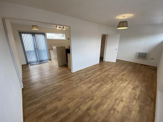 3 bedroom duplex to rent - Photo 1