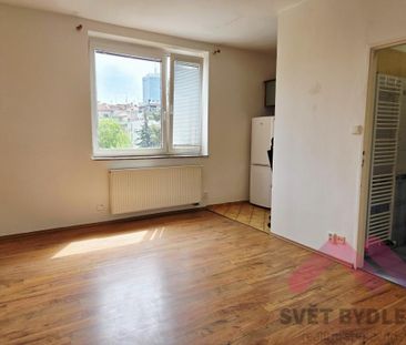 Pronájem bytu 1+kk 29 m2 - Fotografie 1
