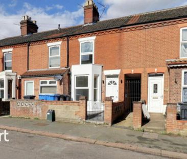 3 bedroom terraced house to rent - Photo 4