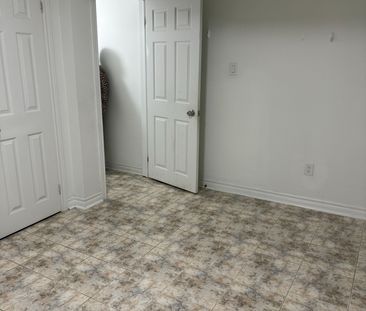 For Lease - 3603 Copernicus Drive Unit# Bsmt, Mississauga, Ontario - Photo 3