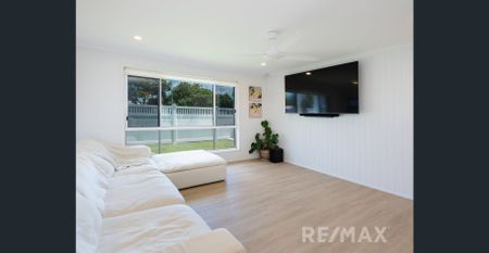 Stylish Single-Level Home with Poolside Cabana - Photo 2