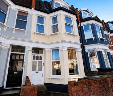Hampden Road, Hornsey, N8 - Photo 1