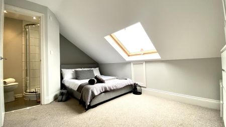 6 bedroom house of multiple occupation to rent - Photo 3