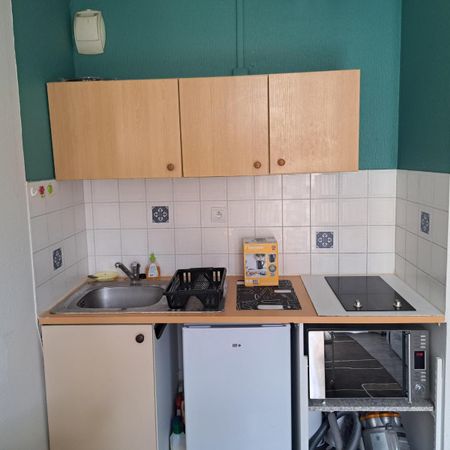 Location Appartement 1 pièce 18m² BORDEAUX 33000 - Photo 3
