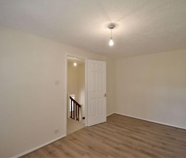1 bedroom terraced house to rent - Photo 5