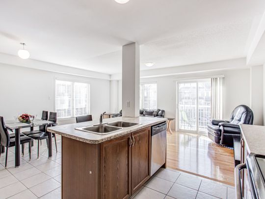 For Lease - 130 Hucknall Road Unit# Upper Room #2, Toronto, Ontario - Photo 1